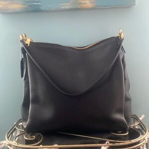 Coach Shay Shoulder hobo Bag
